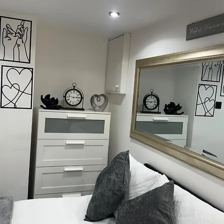 Royal Noor Escape Apartamento *